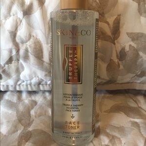 Skin and Co Truffle Therapy Facial Toner